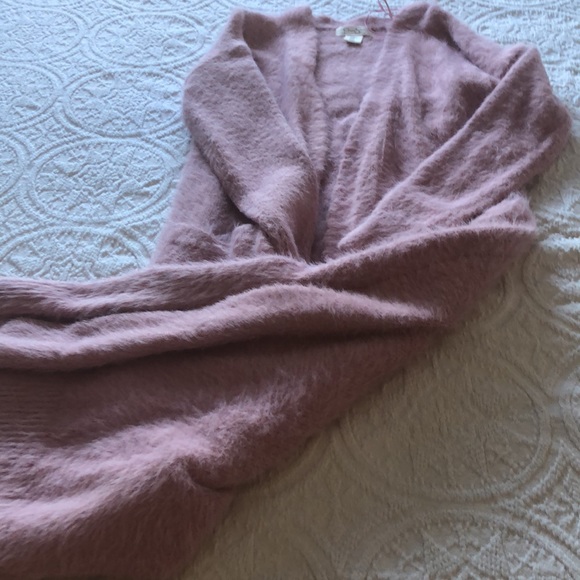 JESSICA SIMPSON - Picture 2 of 2